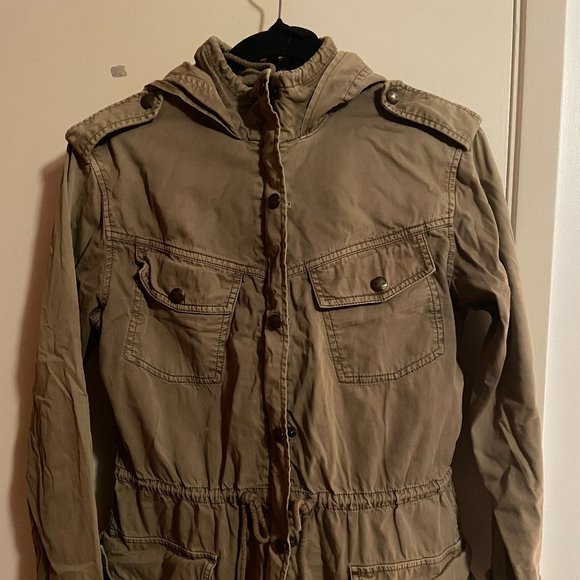 TALULA | Trooper Hooded Utility Jacket, Olive Green - Picture 5 of 5